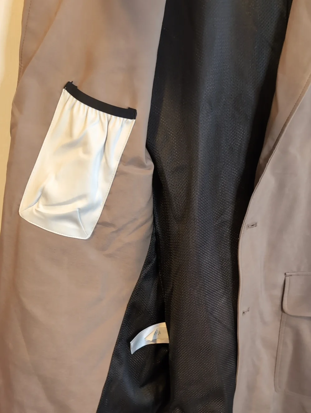 Eddie Bauer Ultimate Voyager Travel Blazer mens 46